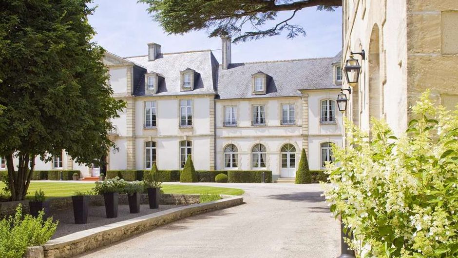 Chateau de Sully Exterior