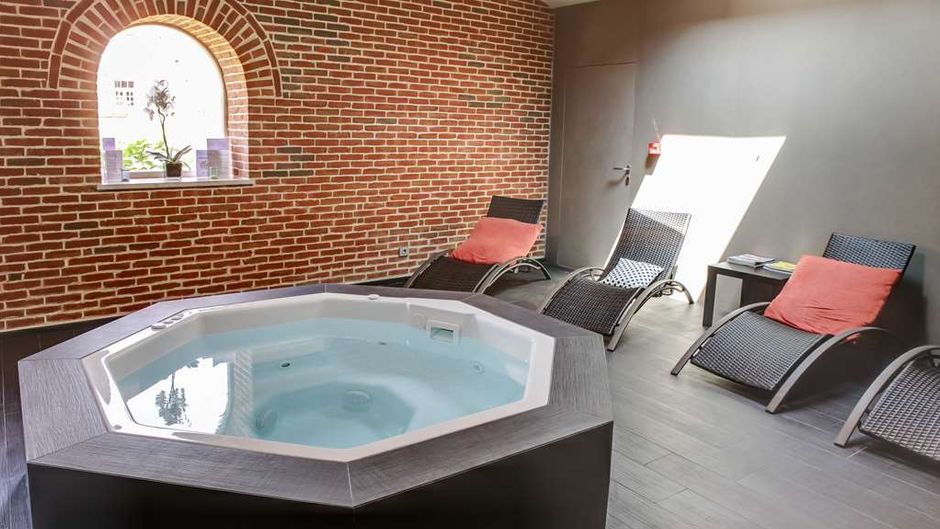Le Chateau d'Etoges Spa