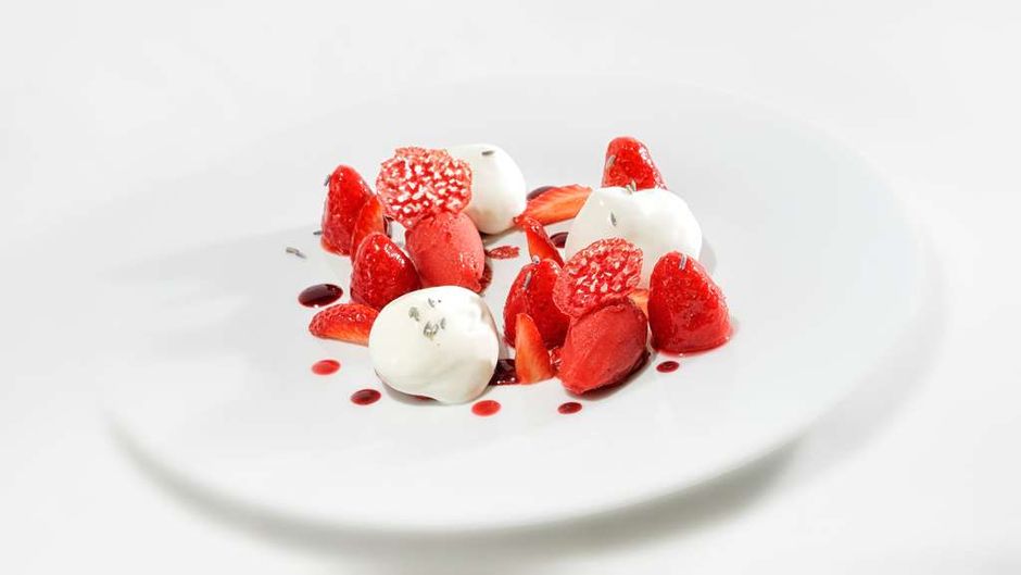 Le Clair de la Plume Restaurant