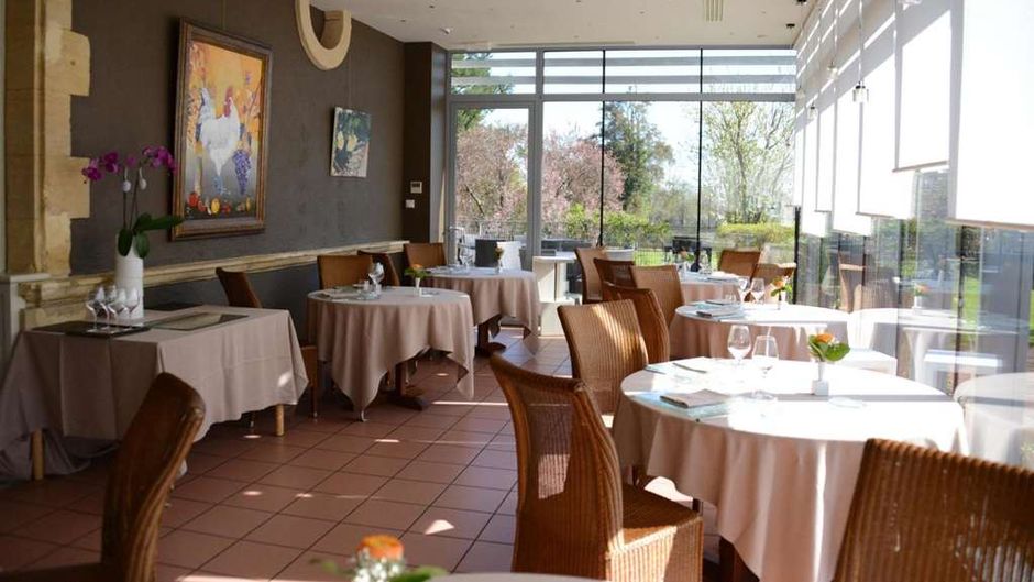 Chateau De Champlong Restaurant