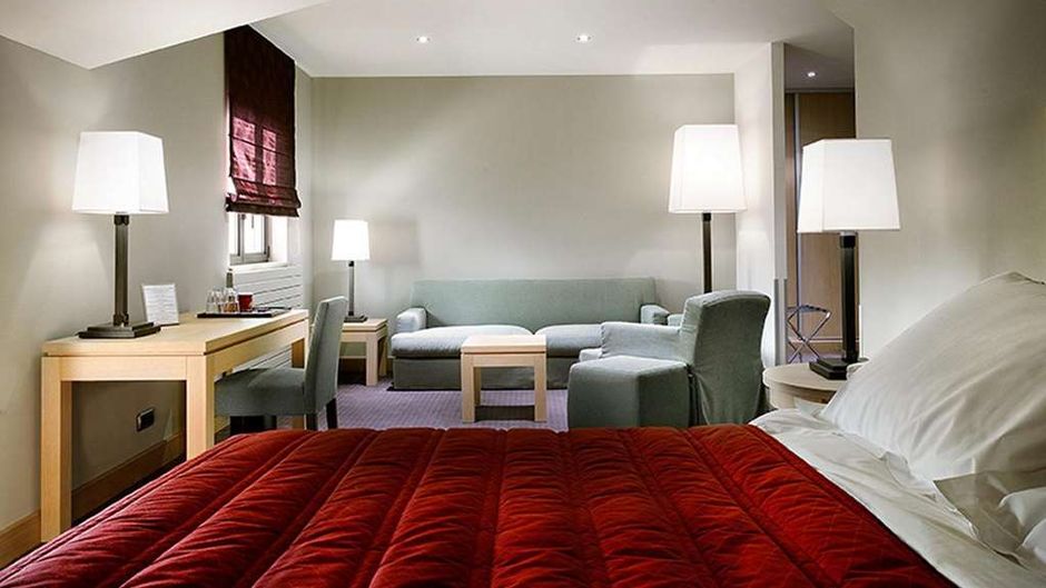 Hotel Baud Room