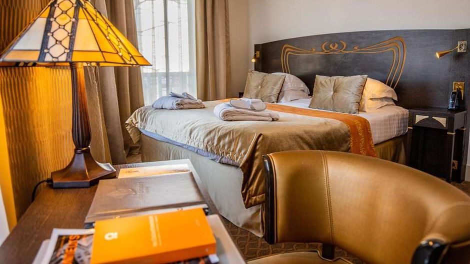 Hotel Jehan de Beauce Room