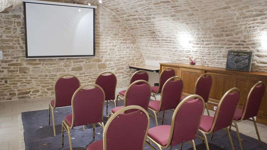 Wilson Hotel Meeting
