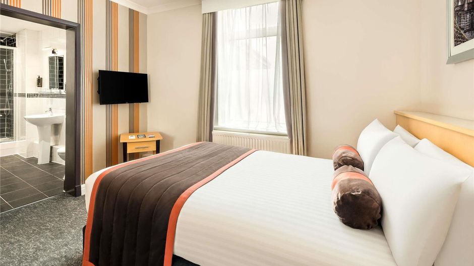 Mercure Danum Hotel Centre Room