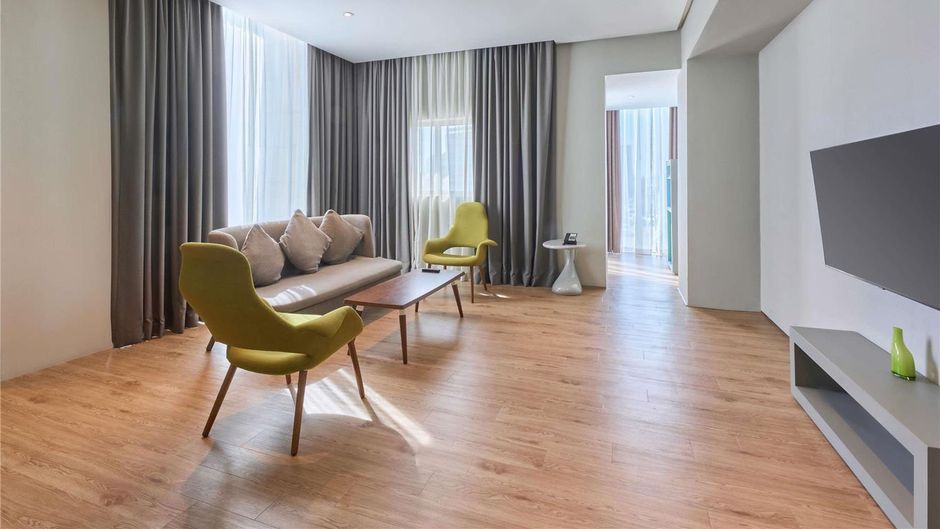 Ibis Styles Dubai Jumeira Suite