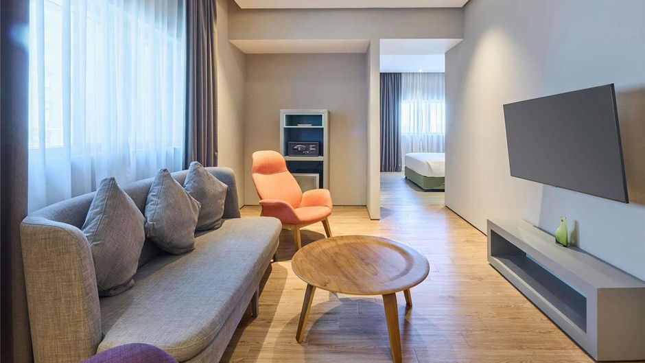 Ibis Styles Dubai Jumeira Suite
