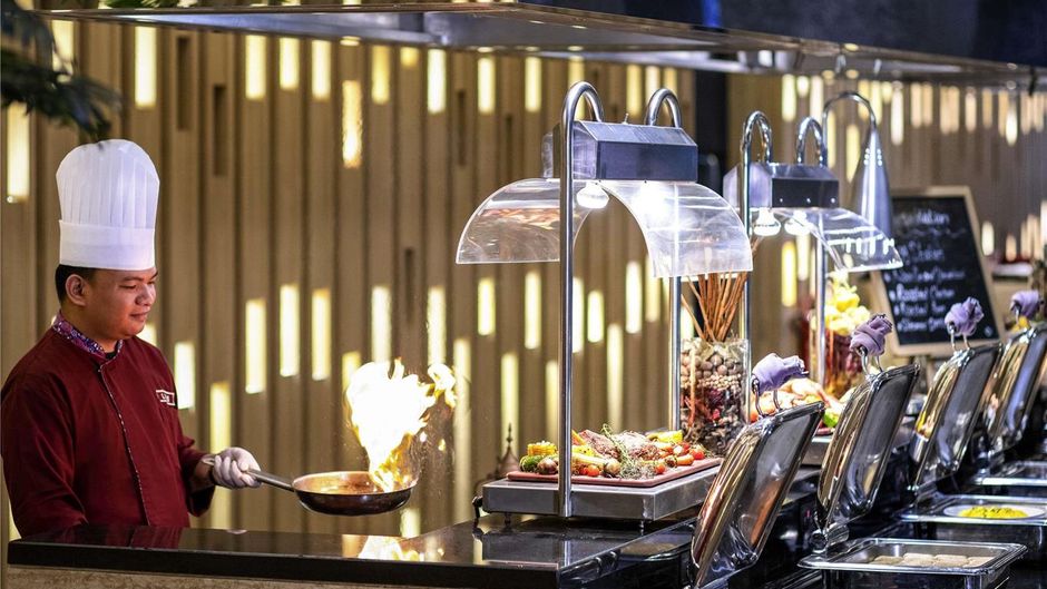 Grand Mercure Jakarta Kemayoran Restaurant