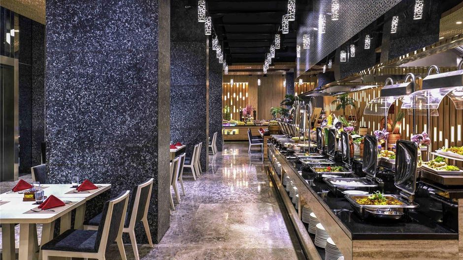 Grand Mercure Jakarta Kemayoran Restaurant
