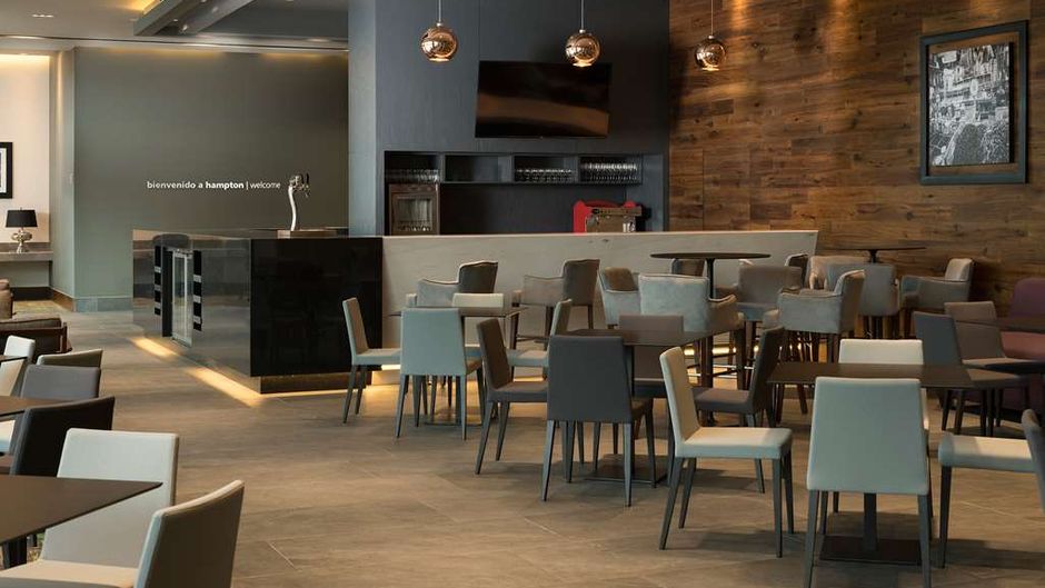 Hampton Inn by Hilton Leon Guanajuato Restaurant