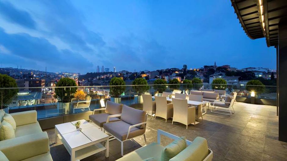 DoubleTree by Hilton Istanbul Piyalepasa Restaurant