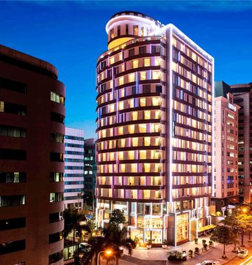 Novotel Suites Hanoi