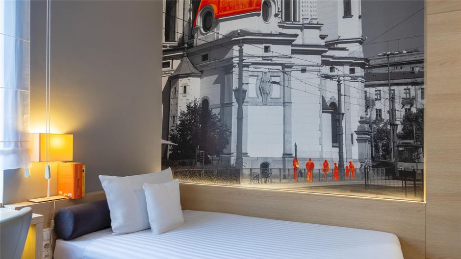 Hotel MDM, Warsaw Room