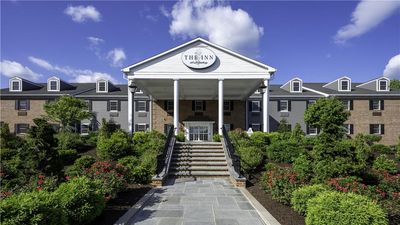 Best Western Plus Country Cupboard Inn