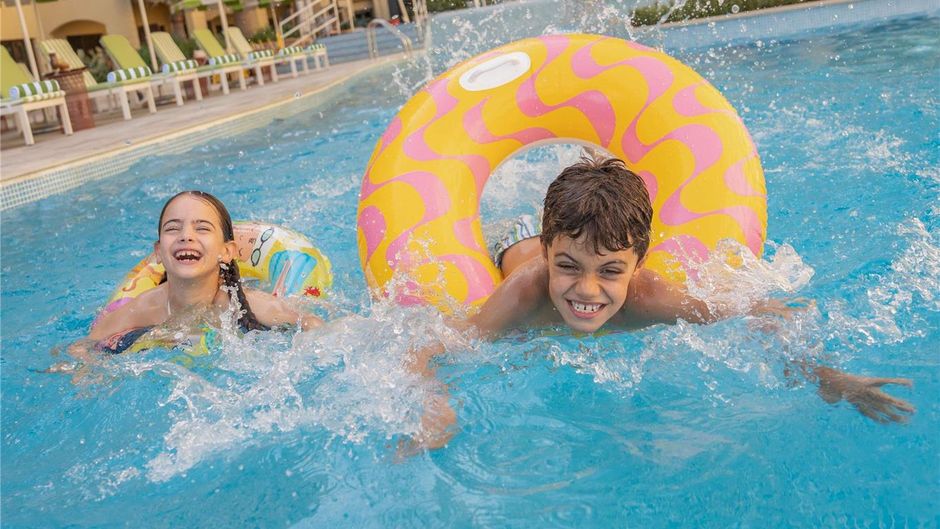 Pullman Resort Al Marjan Island Pool