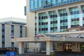 Clayton Plaza Hotel