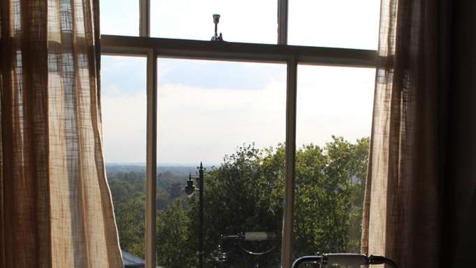 The Richmond Hill Hotel Room