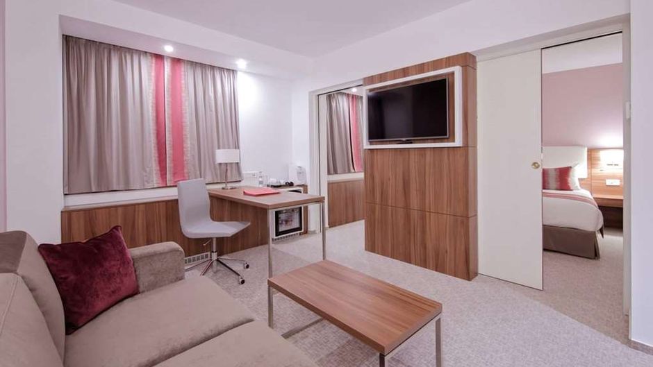 Ramada Plaza Craiova Room