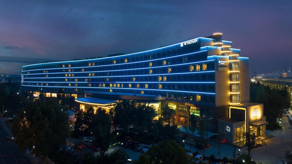 Wyndham Qingdao Exterior