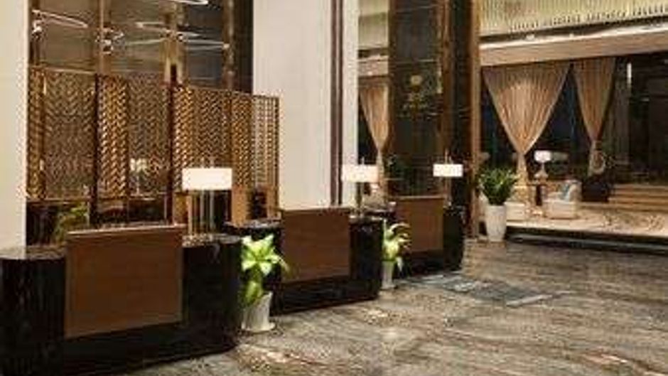 Ramada Enping Lobby