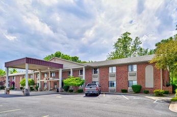 Americas Best Value Inn & Suites