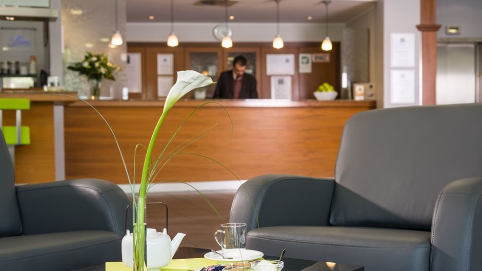 Essential by Dorint Koeln-Junkersdorf Lobby