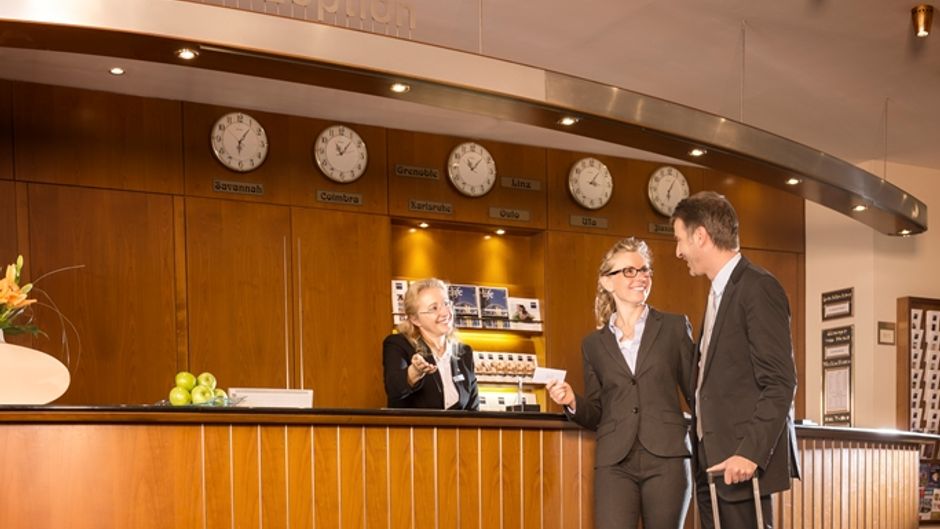 Dorint Hotel Charlottenhof Halle Lobby