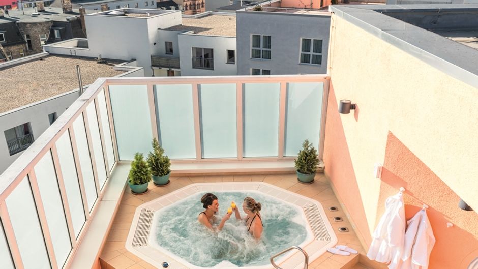 Dorint Hotel Charlottenhof Halle Pool