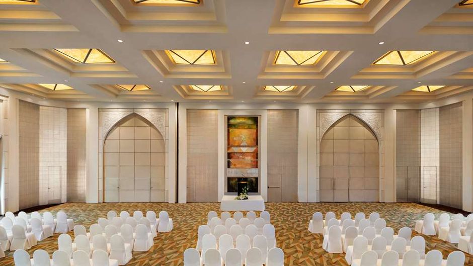 Shangri-La Hotel Dubai Meeting