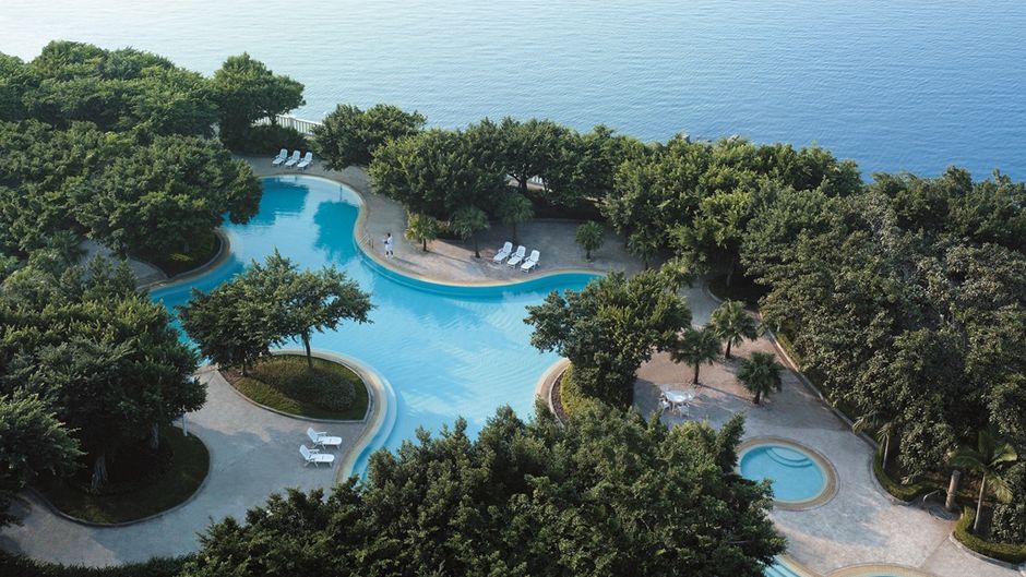 Shangri-La Hotel Beihai Pool