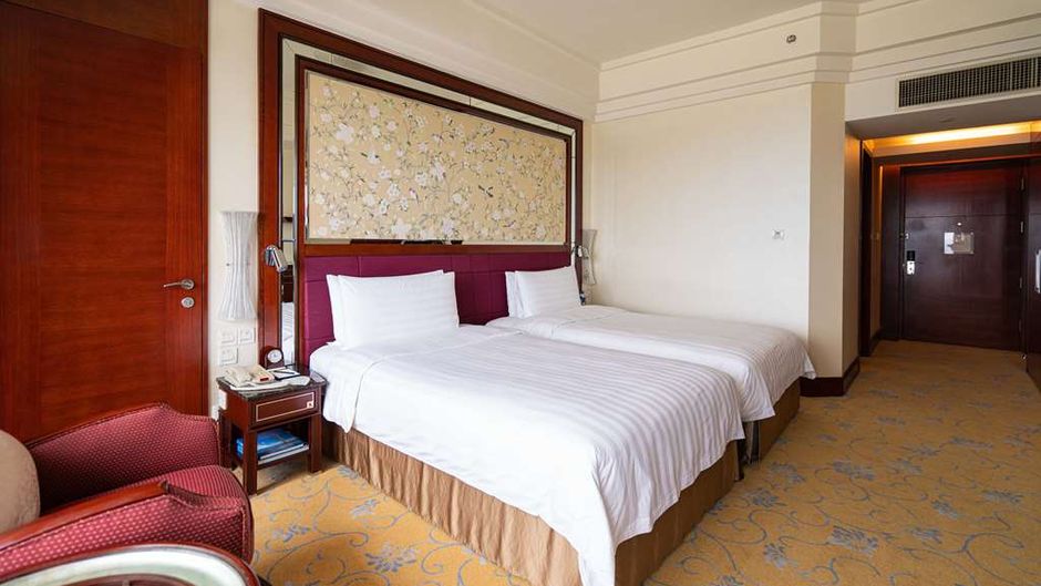 Shangri-La Hotel, Guangzhou Room