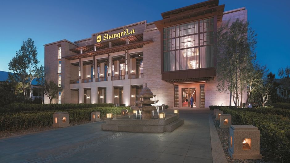 Shangri-La Hotel, Lhasa Exterior