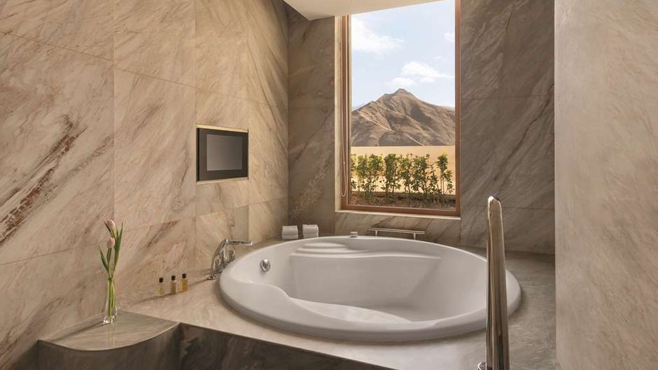 Shangri-La Hotel, Lhasa Suite