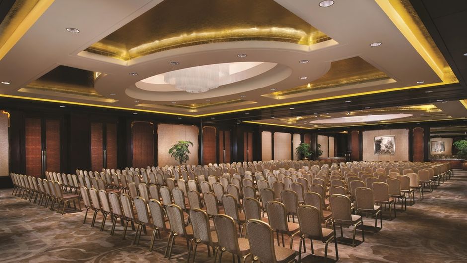 Shangri-La Nanjing Suite