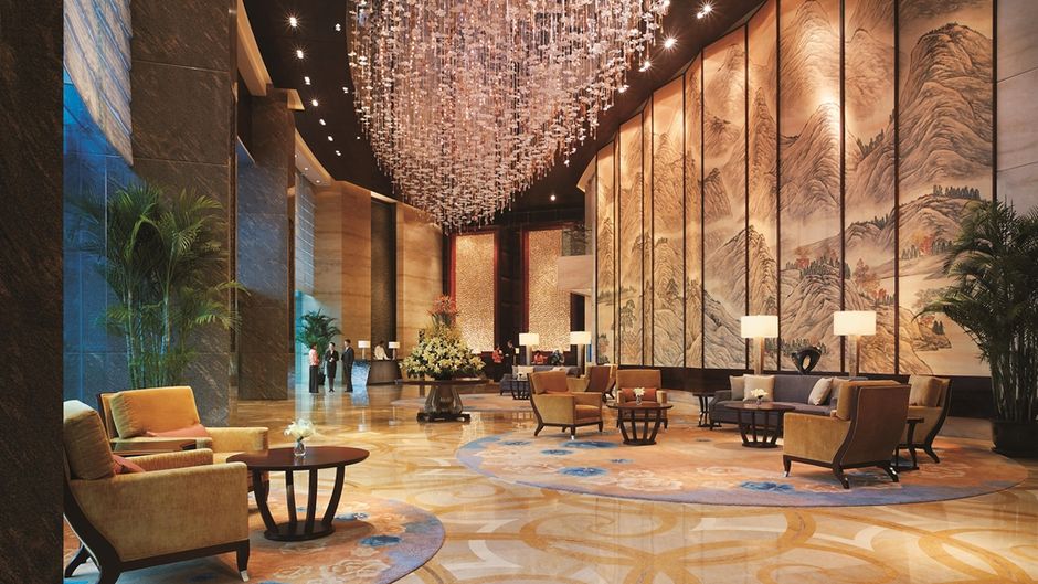 Shangri-La Hotel Qingdao Lobby