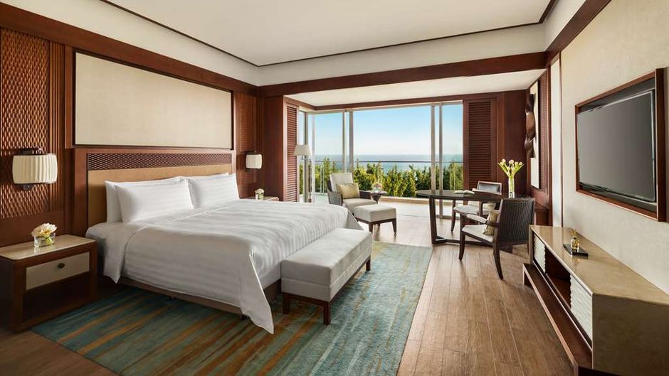 Shangri-La Sanya Resort & Spa Suite