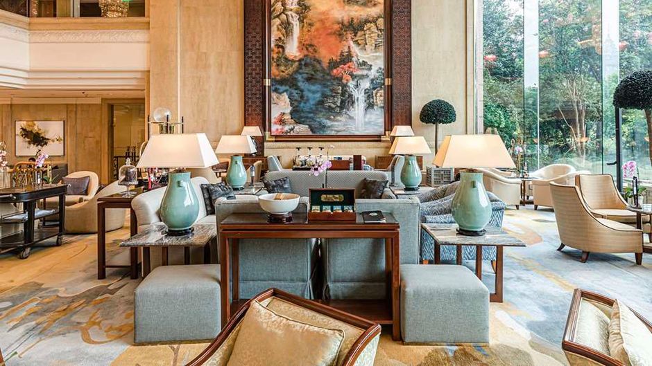 Pudong Shangri-La Hotel Lobby