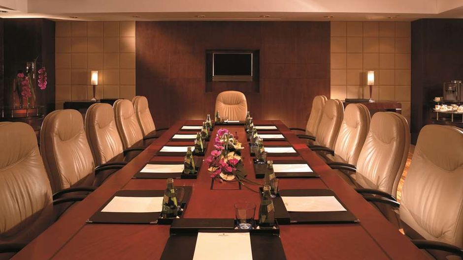 Pudong Shangri-La Hotel Meeting
