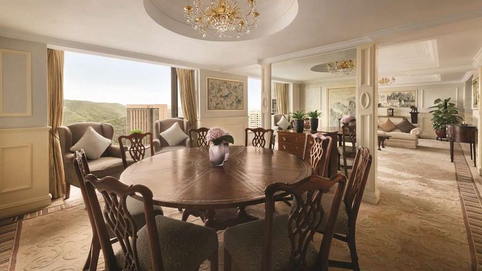 Shangri-La Hotel Shenzhen Suite