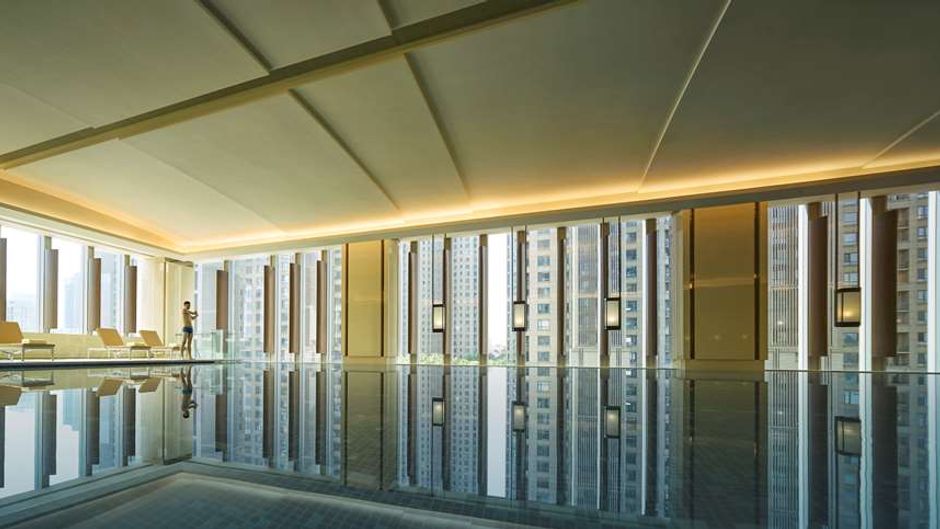 Shangri-La Hotel, Tangshan Pool