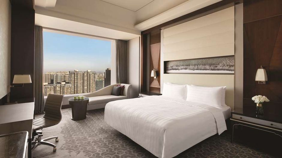 Shangri-La Hotel, Tangshan Room