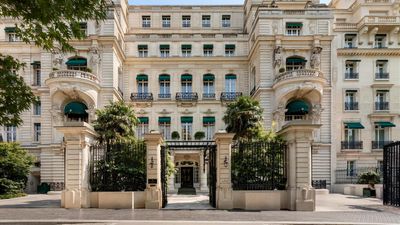 Shangri-La Hotel, Paris
