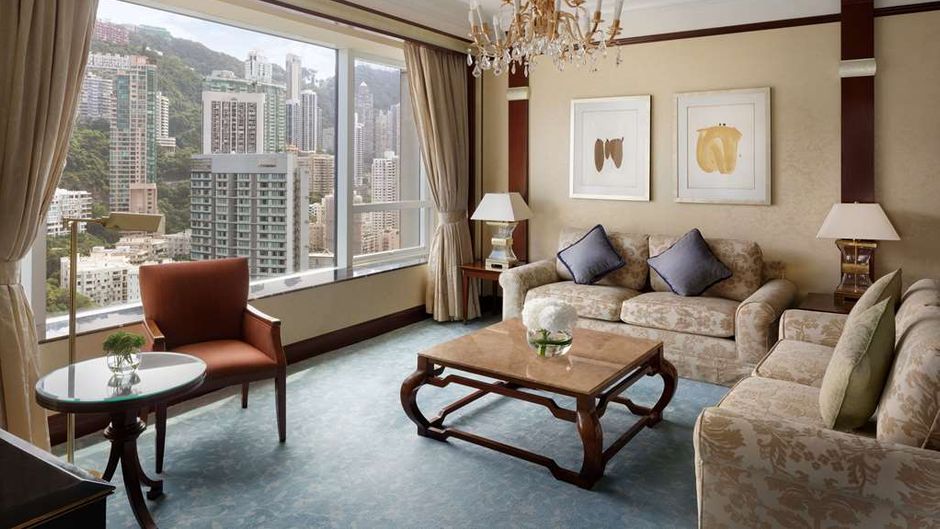 Island Shangri-La Hong Kong Suite
