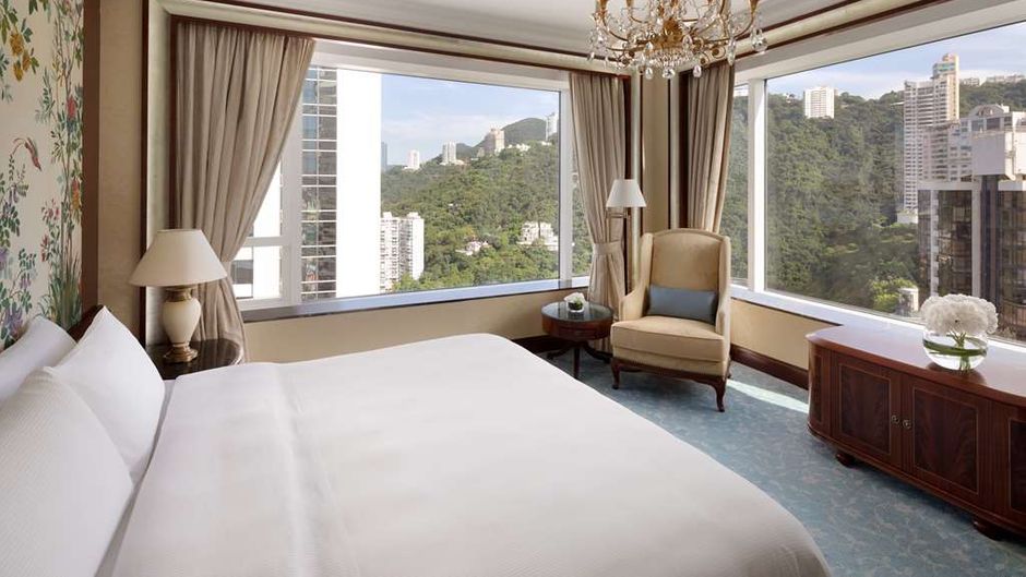 Island Shangri-La Hong Kong Suite