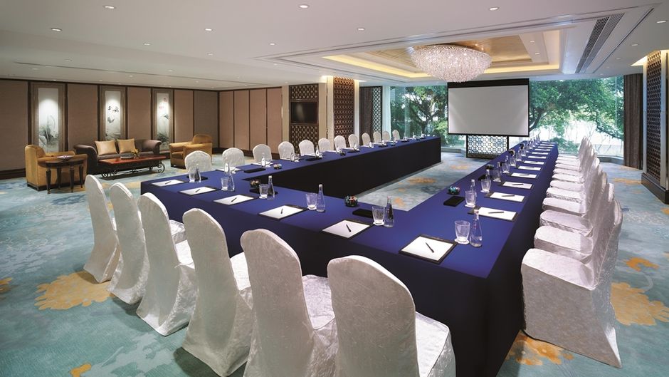 Kowloon Shangri-La Meeting