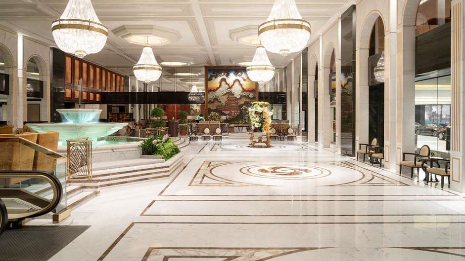 Kowloon Shangri-La Lobby