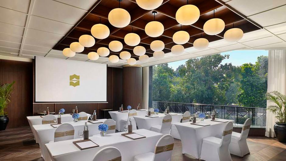Shangri-La's Eros Hotel, New Delhi Room