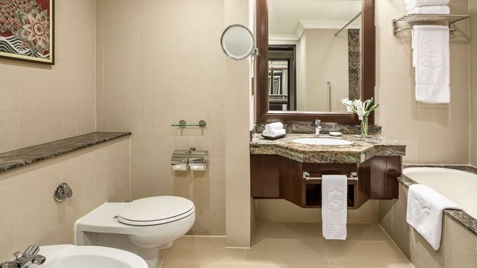 Sule Shangri-La, Yangon Suite