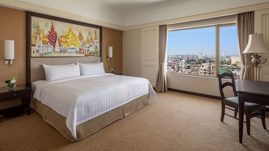 Sule Shangri-La, Yangon Suite