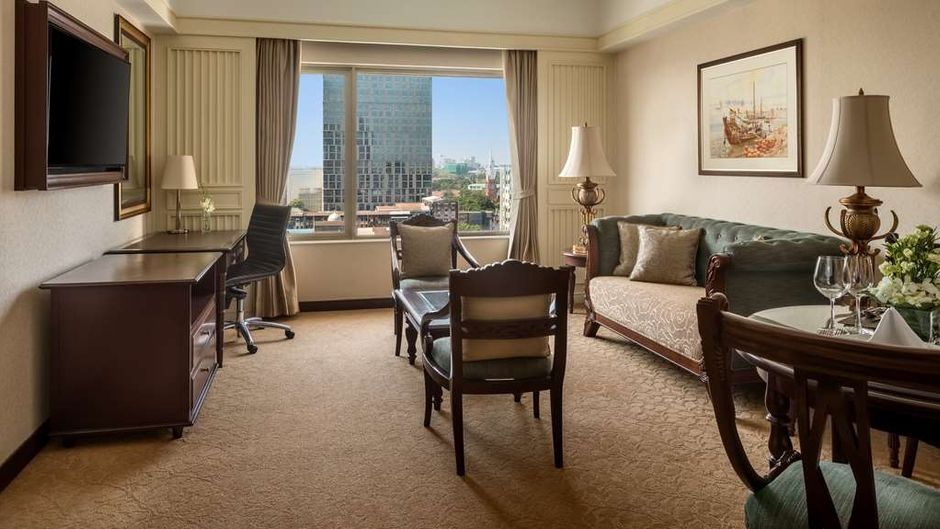 Sule Shangri-La, Yangon Suite