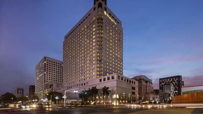 Sule Shangri-La, Yangon